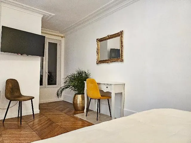 Highstay Arc De Triomphe Paris 0*,  Frankrike